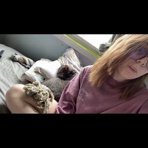 Meet your Posher, Noelle